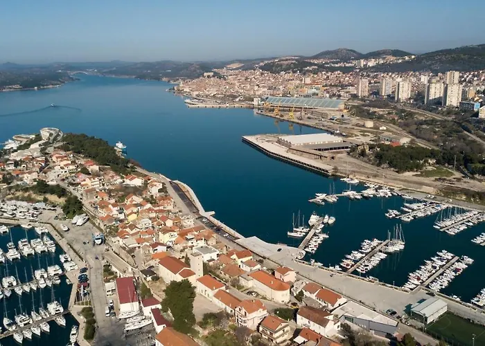 Luxury Vista Del Mare Lägenhet Šibenik
